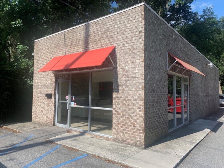 1041 Folly Rd, Charleston, SC for sale - Building Photo - Image 1 of 1