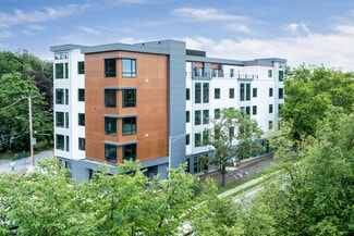 More details for 44 Springside Ave, Arlington, NY - Retail for Lease