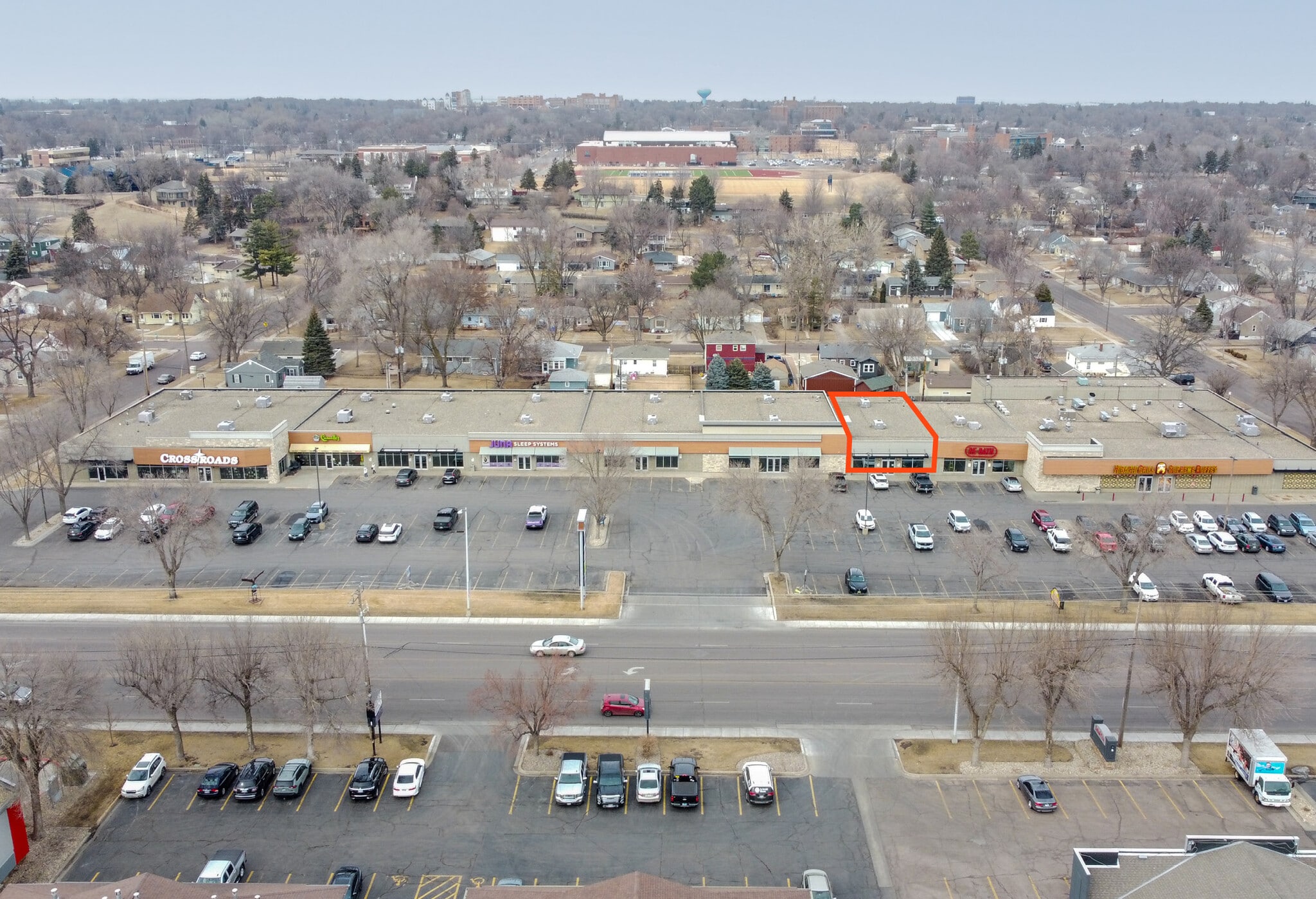 1112 W 41st St, Sioux Falls, SD for lease Building Photo- Image 1 of 9