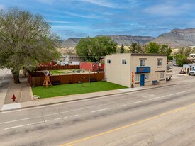 144 1st st, Parachute CO - Convenience Store