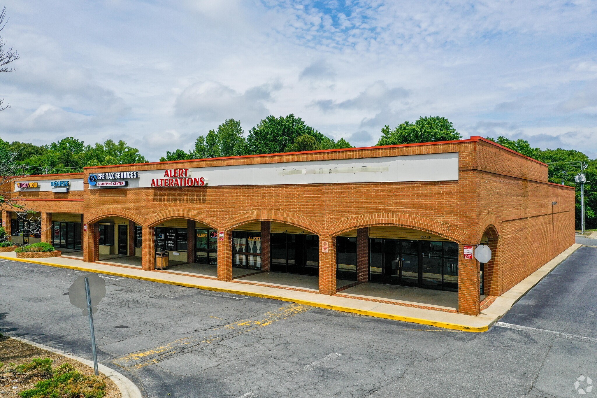 1609-1727 N Sardis Rd, Charlotte, NC for lease Primary Photo- Image 1 of 21