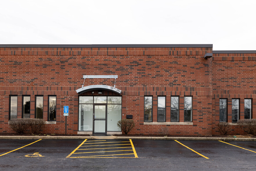 335-367 Remington Blvd, Bolingbrook, IL for lease - Building Photo - Image 1 of 8