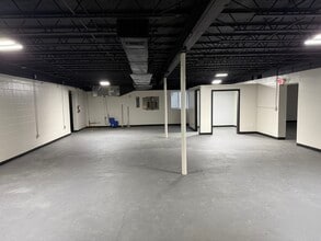 6060 Executive Blvd, Huber Heights, OH for lease Interior Photo- Image 1 of 5