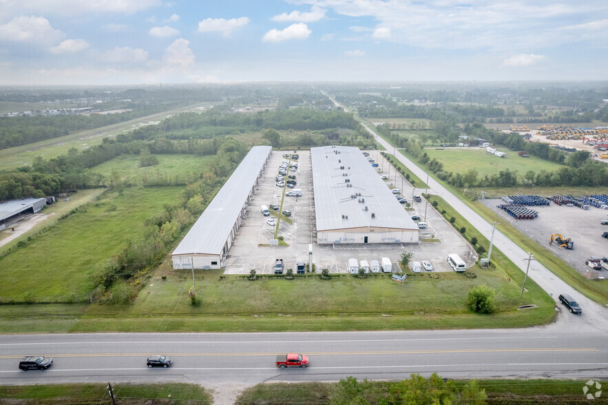 951 E FM 646, League City, TX for lease - Aerial - Image 2 of 4