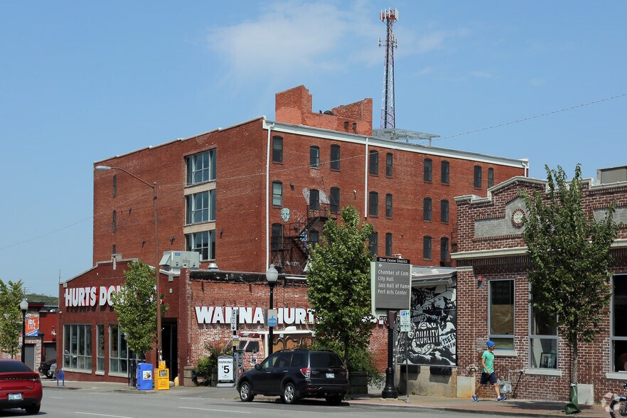 308 E 1st St, Tulsa, OK for lease - Building Photo - Image 3 of 10