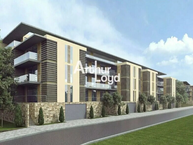 Office in SOPHIA ANTIPOLIS for lease - Building Photo - Image 2 of 11