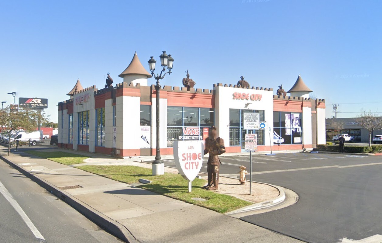 605 S Harbor Blvd, Santa Ana, CA for lease Building Photo- Image 1 of 6