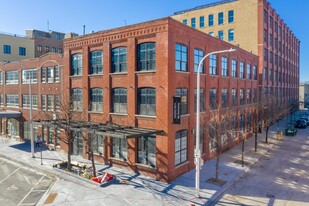 1132-1140 W Fulton St, Chicago IL - Loft