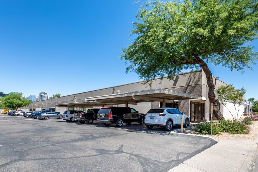920 E Madison St, Phoenix, AZ for lease - Building Photo - Image 3 of 6