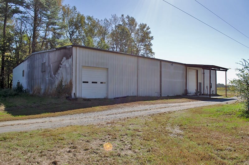 9320 Stantonsburg Rd, Walstonburg, NC 27888