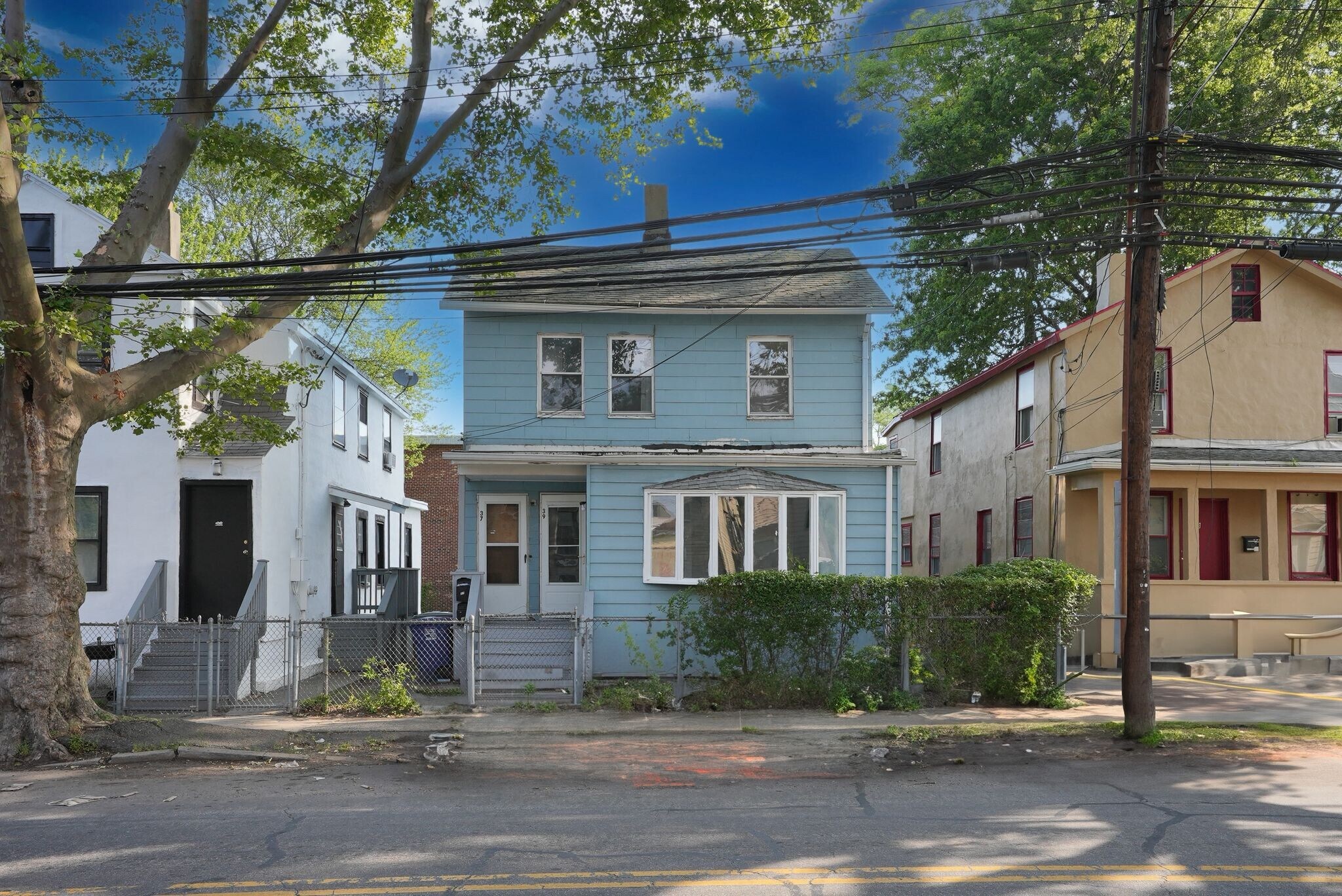 37-39 Granfield Ave, Bridgeport, CT for sale Primary Photo- Image 1 of 7