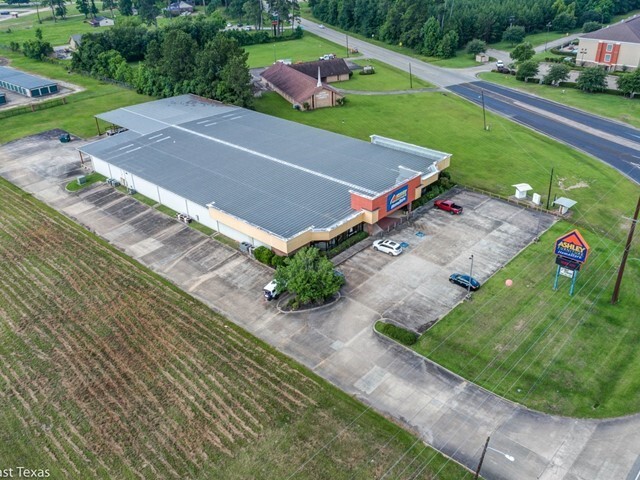 425 W Gibson St, Jasper, TX for sale Primary Photo- Image 1 of 1