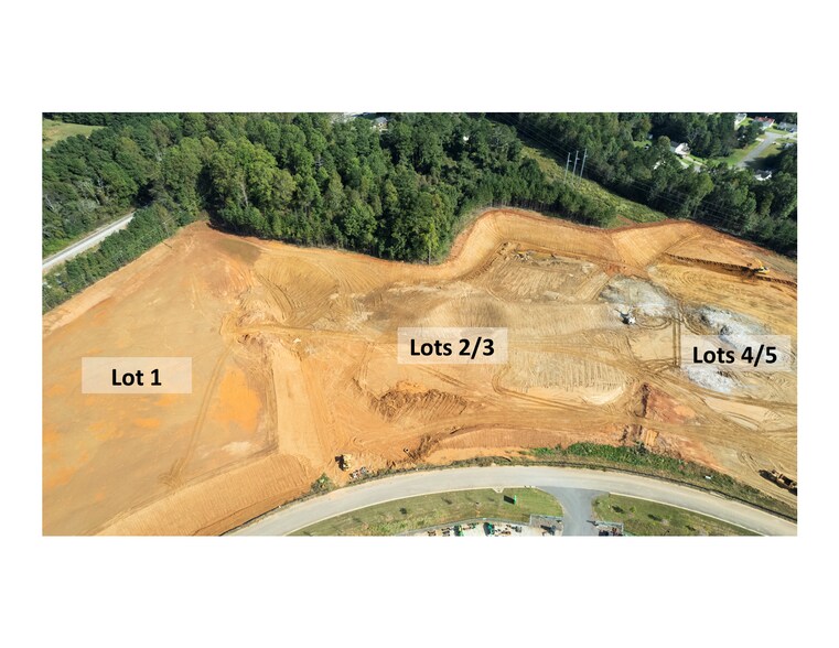 Candler Rd, Gainesville, GA 30507