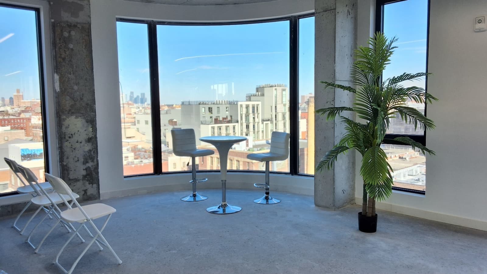 67 Taaffe Pl, Brooklyn, NY for lease Interior Photo- Image 1 of 1