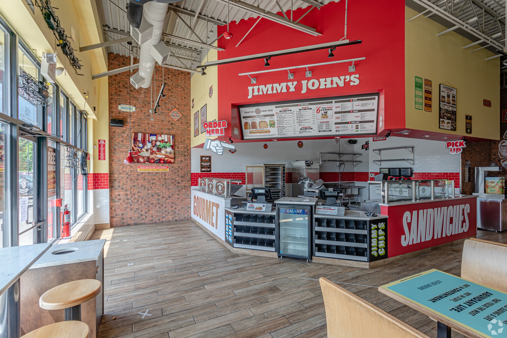 482490 Branson Landing Blvd, Branson, MO 65616 Lakeside Shoppes at