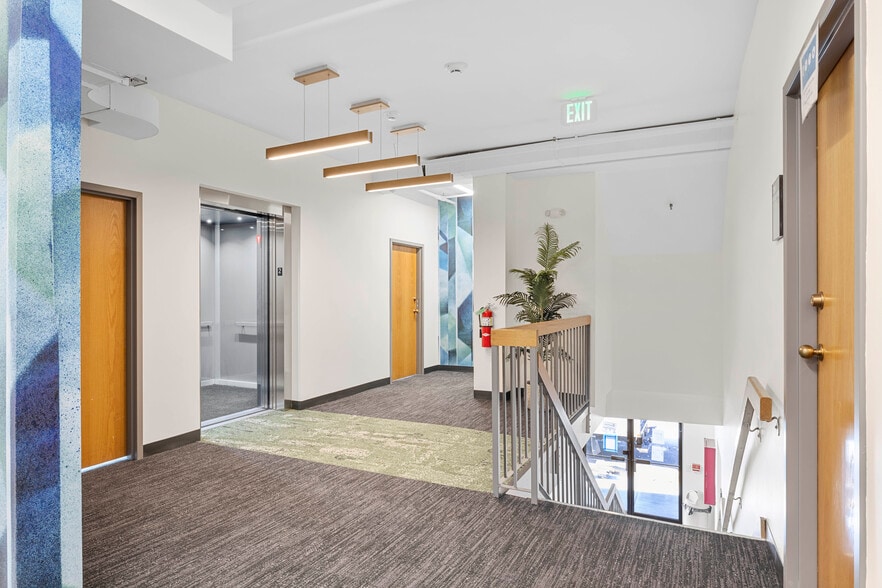 50 Hunt St, Watertown, MA for lease - Interior Photo - Image 3 of 3