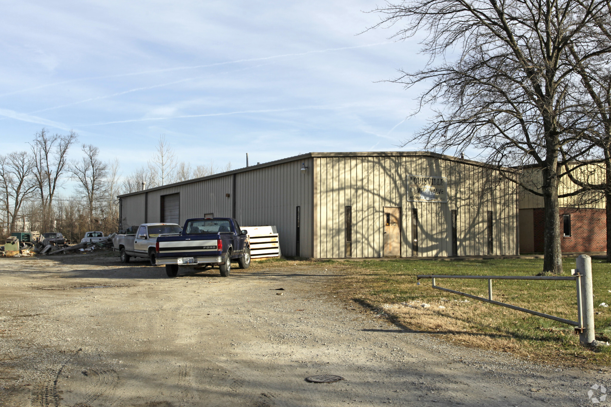 4657 Knopp Ave, Louisville, KY for sale Primary Photo- Image 1 of 1