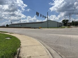 800 N 3rd St, Terre Haute IN - Warehouse