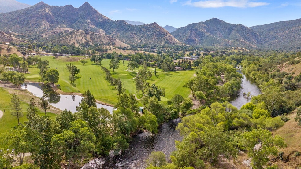 41117 Sierra Dr, Three Rivers, CA for sale - Aerial - Image 2 of 57