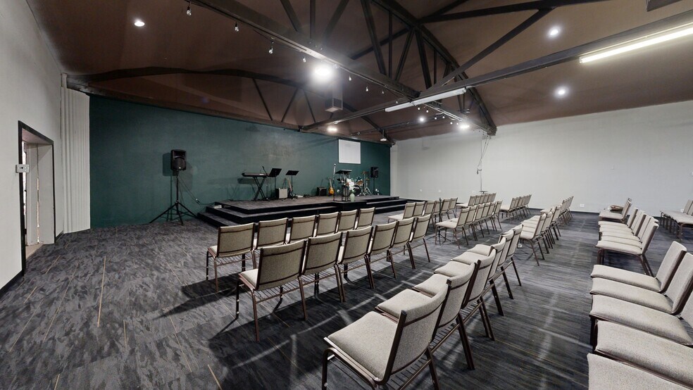 219-231 S Riverside Ave, Rialto, CA for sale - Matterport 3D Scan - Image 2 of 24