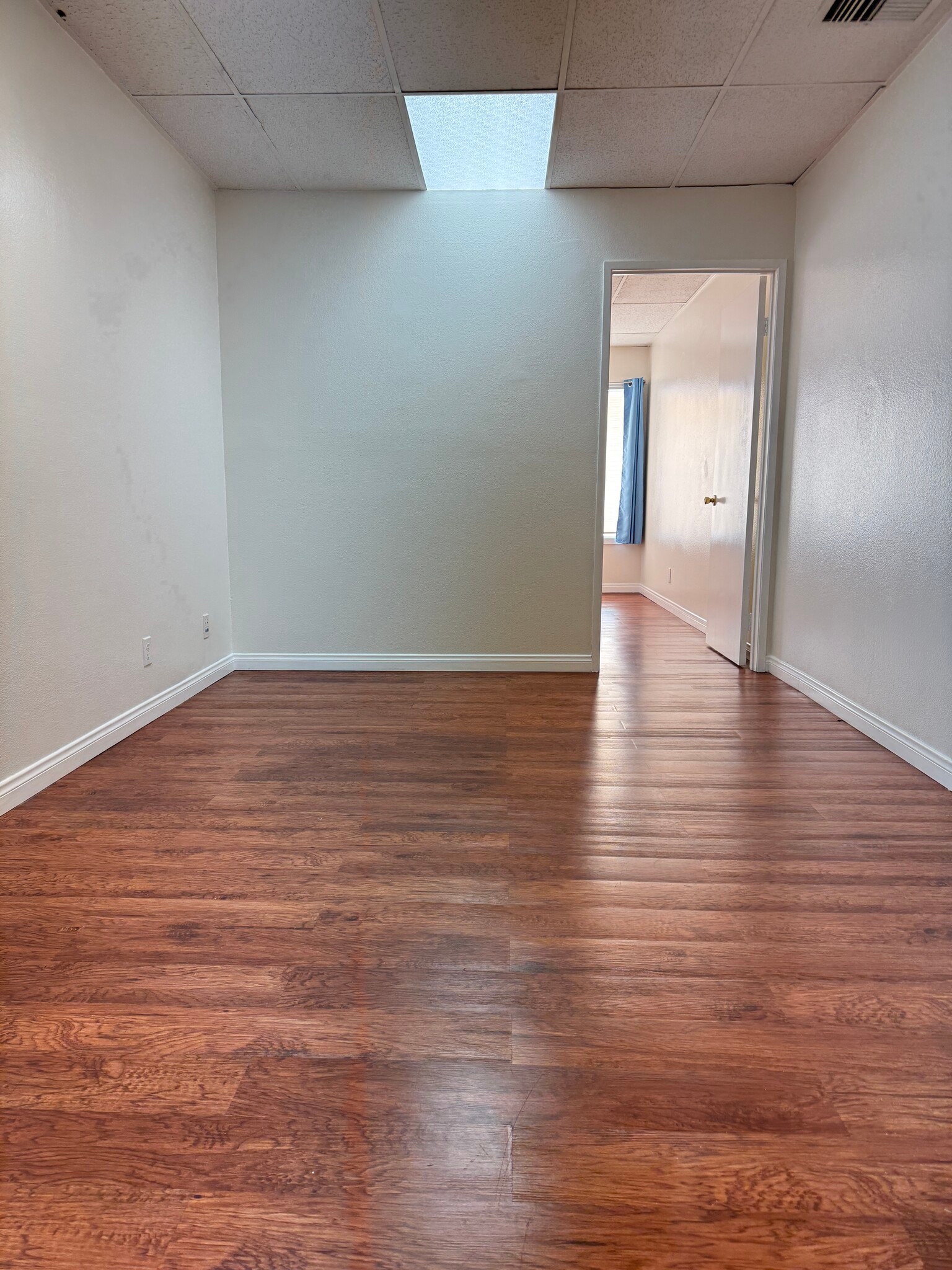 23361 El Toro Rd, Lake Forest, CA for lease Interior Photo- Image 1 of 3