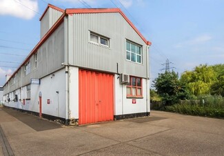 More details for Arundel Rd, Uxbridge - Industrial for Lease