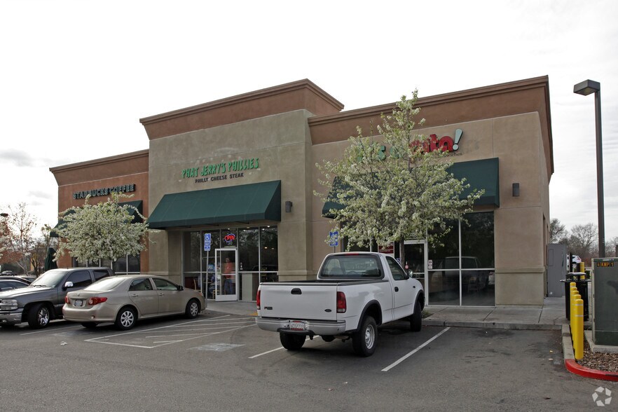 4332 Watt Ave, North Highlands, CA for lease - Building Photo - Image 2 of 33