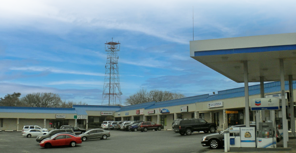 15608 Spring Hill Ln, Pflugerville, TX for lease Building Photo- Image 1 of 5