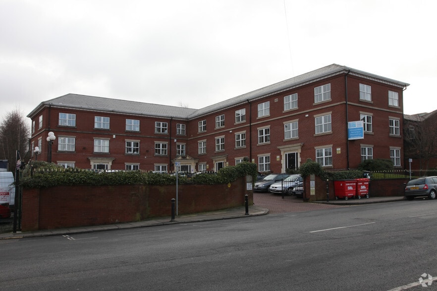 Castlecroft Rd, Bury for sale - Primary Photo - Image 1 of 1