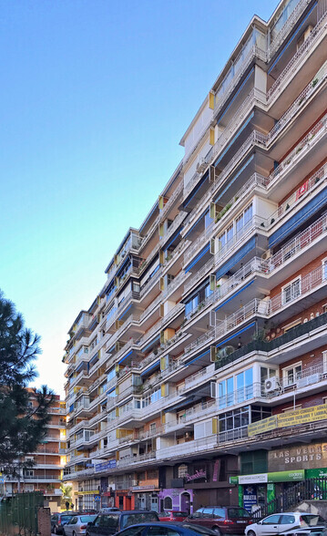 Calle Porto Cristo, 13, Alcorcón, Madrid for sale - Building Photo - Image 2 of 2