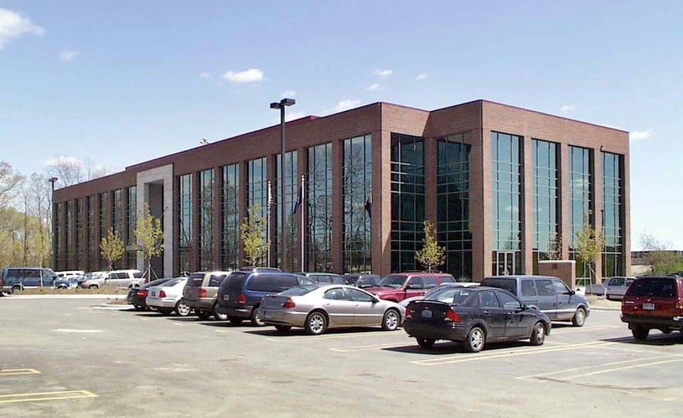 22355 W Eleven Mile Rd, Southfield, MI for sale - Building Photo - Image 2 of 3