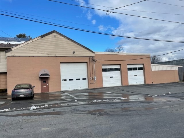 70 Cambridge St, Methuen, MA for lease - Building Photo - Image 1 of 15