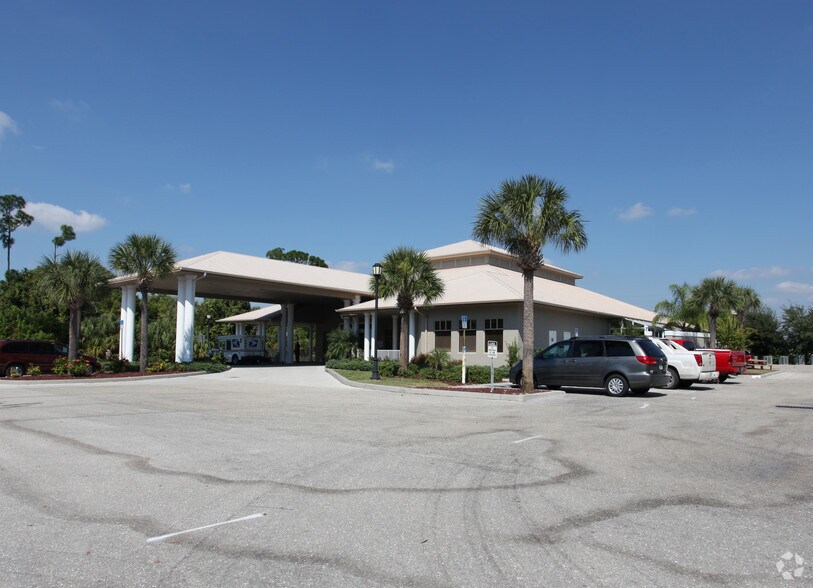 22395 Edgewater Dr, Port Charlotte, FL 33980