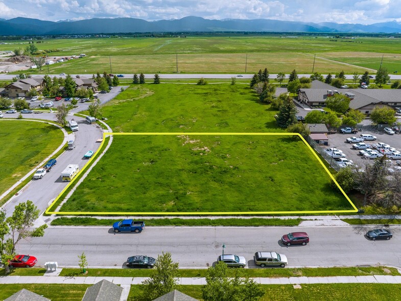 625 Laramie dr, Bozeman, MT for sale - Primary Photo - Image 1 of 1