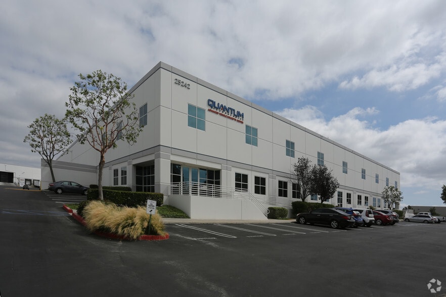 25242 Arctic Ocean Dr, Lake Forest, CA for sale - Primary Photo - Image 1 of 1