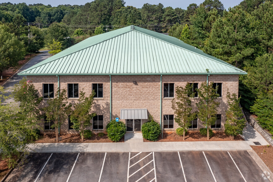 592 Ridgeway Rd, Commerce, GA for lease - Building Photo - Image 2 of 18