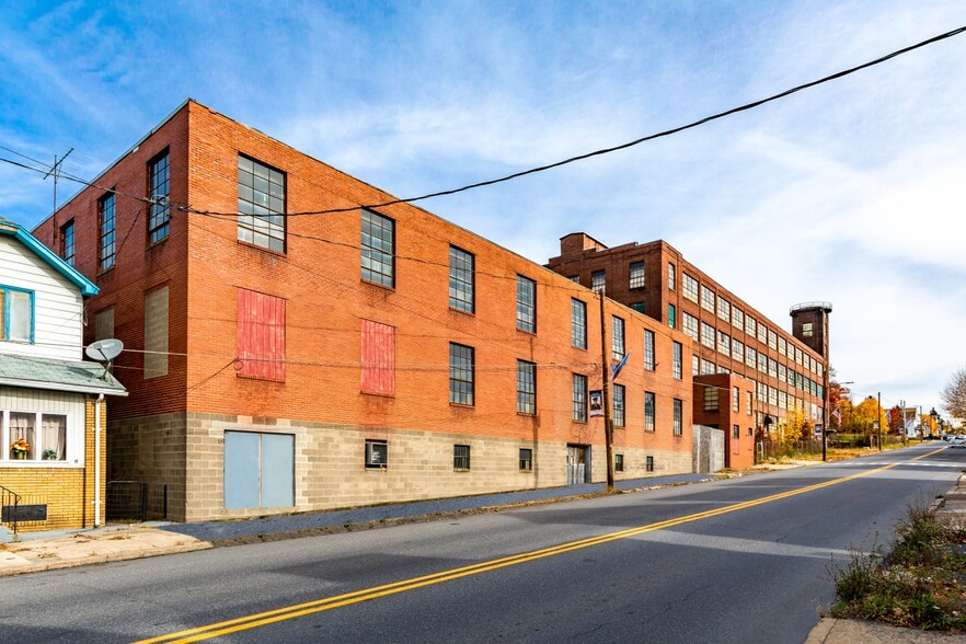 1340-1400 Chestnut St, Kulpmont, PA for lease - Building Photo - Image 3 of 15