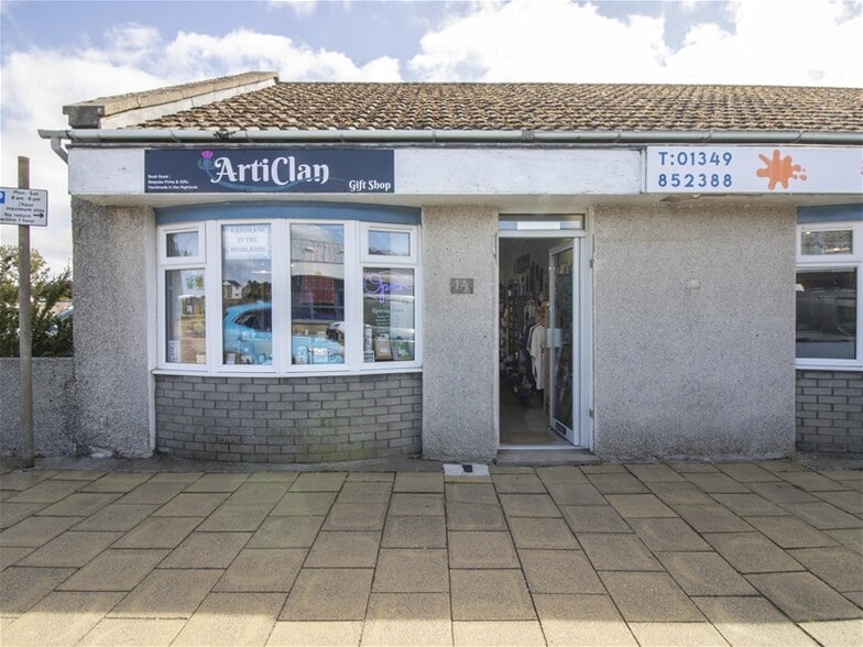 McGinty’s Fish & Chip Shop, Café and Retail Unit, Invergordon for sale - Building Photo - Image 2 of 5