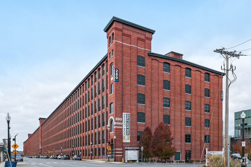 280 Merrimack St, Lawrence, MA for sale - Primary Photo - Image 1 of 1