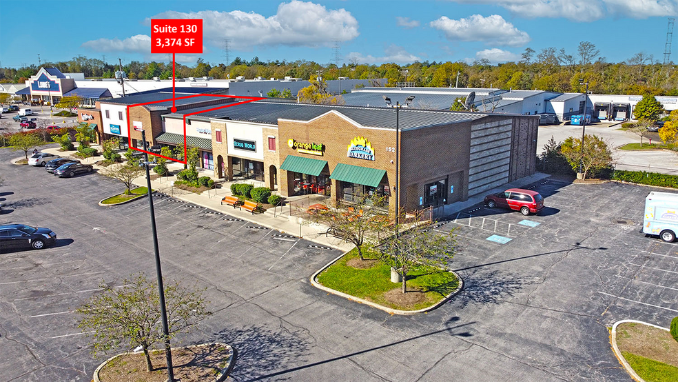 152 W Tiverton Way, Lexington, KY for lease - Building Photo - Image 3 of 9