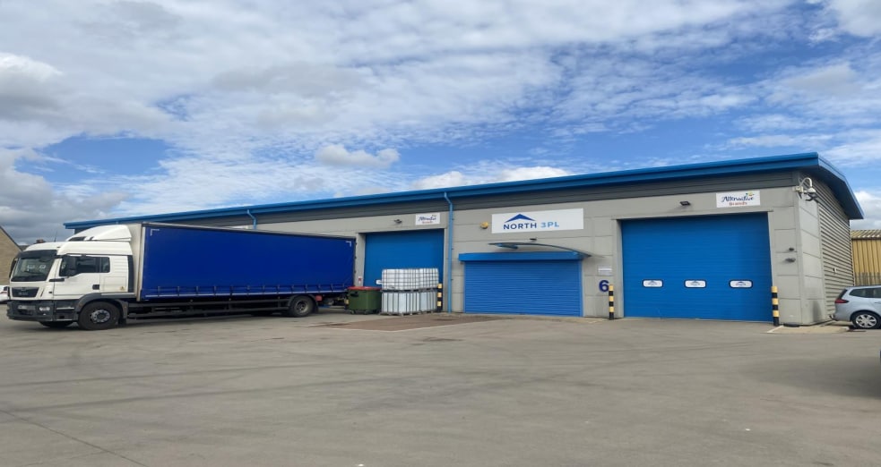 Sticker Ln, Bradford for lease Building Photo- Image 1 of 2