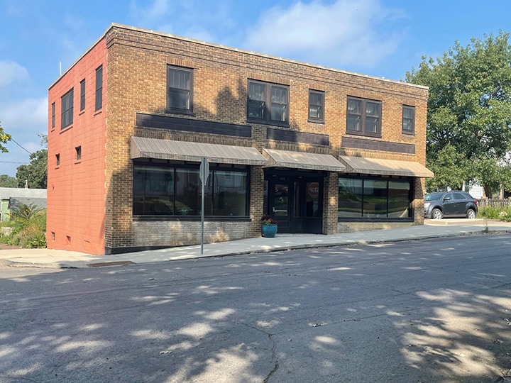 800 19th St, Des Moines, IA for lease - Building Photo - Image 3 of 11