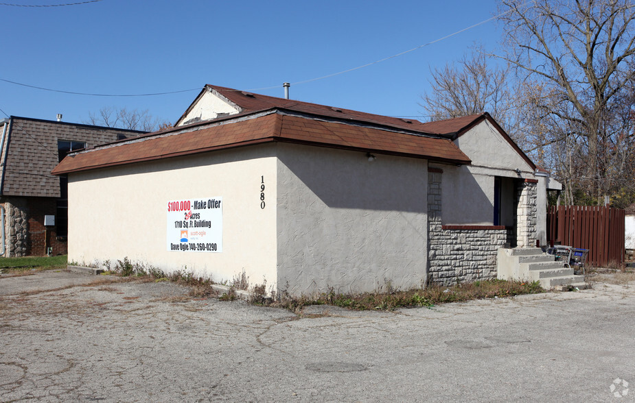 1980 Oakland Park Ave, Columbus, OH for sale - Primary Photo - Image 1 of 3