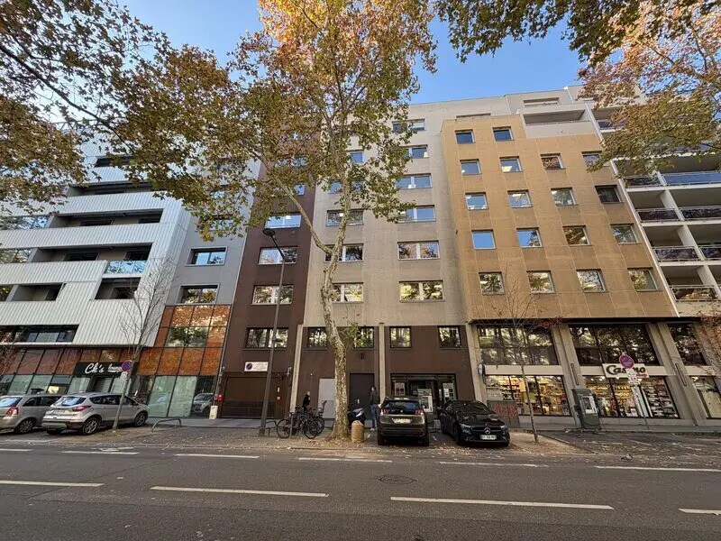 Office in Lyon for lease Building Photo- Image 1 of 12