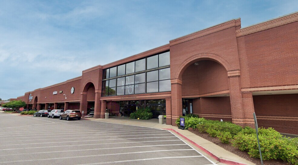 670-714 N Germantown Pky, Cordova, TN for lease - Building Photo - Image 1 of 7