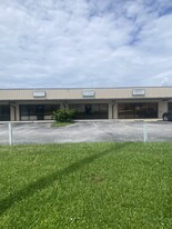 705 Live Oak St, Tarpon Springs FL - Warehouse