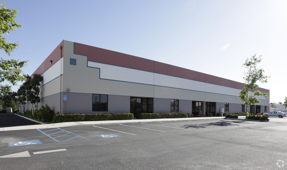 8475 Artesia Blvd, Buena Park, CA for lease - Building Photo - Image 2 of 2