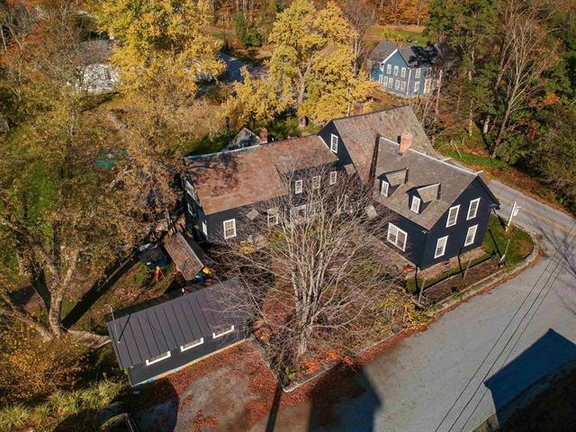 95 Middletown Rd, South Londonderry, VT for sale Primary Photo- Image 1 of 31