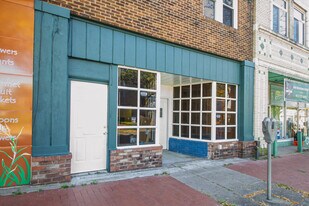 710 Wood Street - Storefront Property