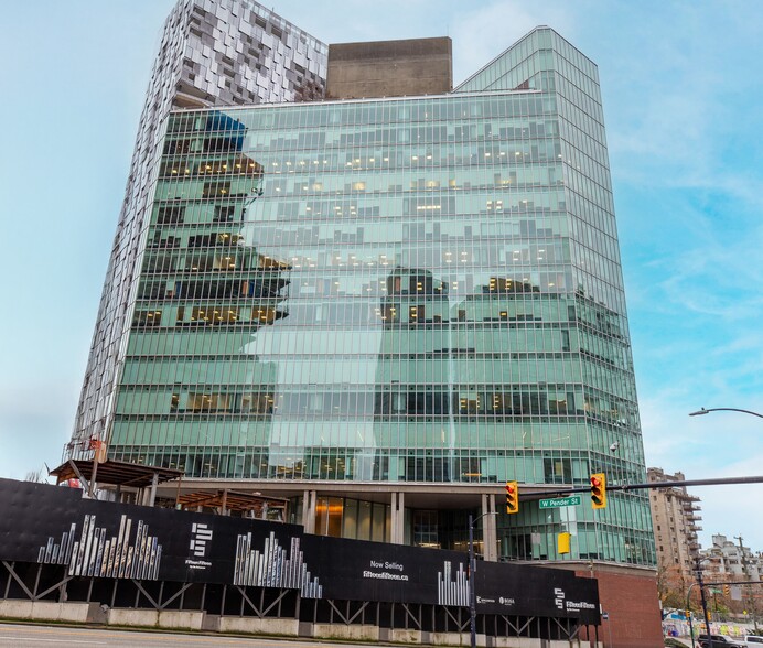 1500 W Georgia St, Vancouver, BC for lease - Building Photo - Image 1 of 40